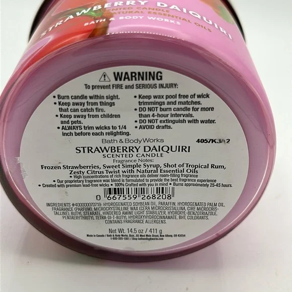 Bath & Body Works 3-wick Strawberry Daiquiri 14.5-ounce pink candle - Picture 5 of 5